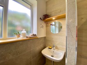 Shower Room/WC- click for photo gallery